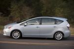 Toyota Prius V 2011 года